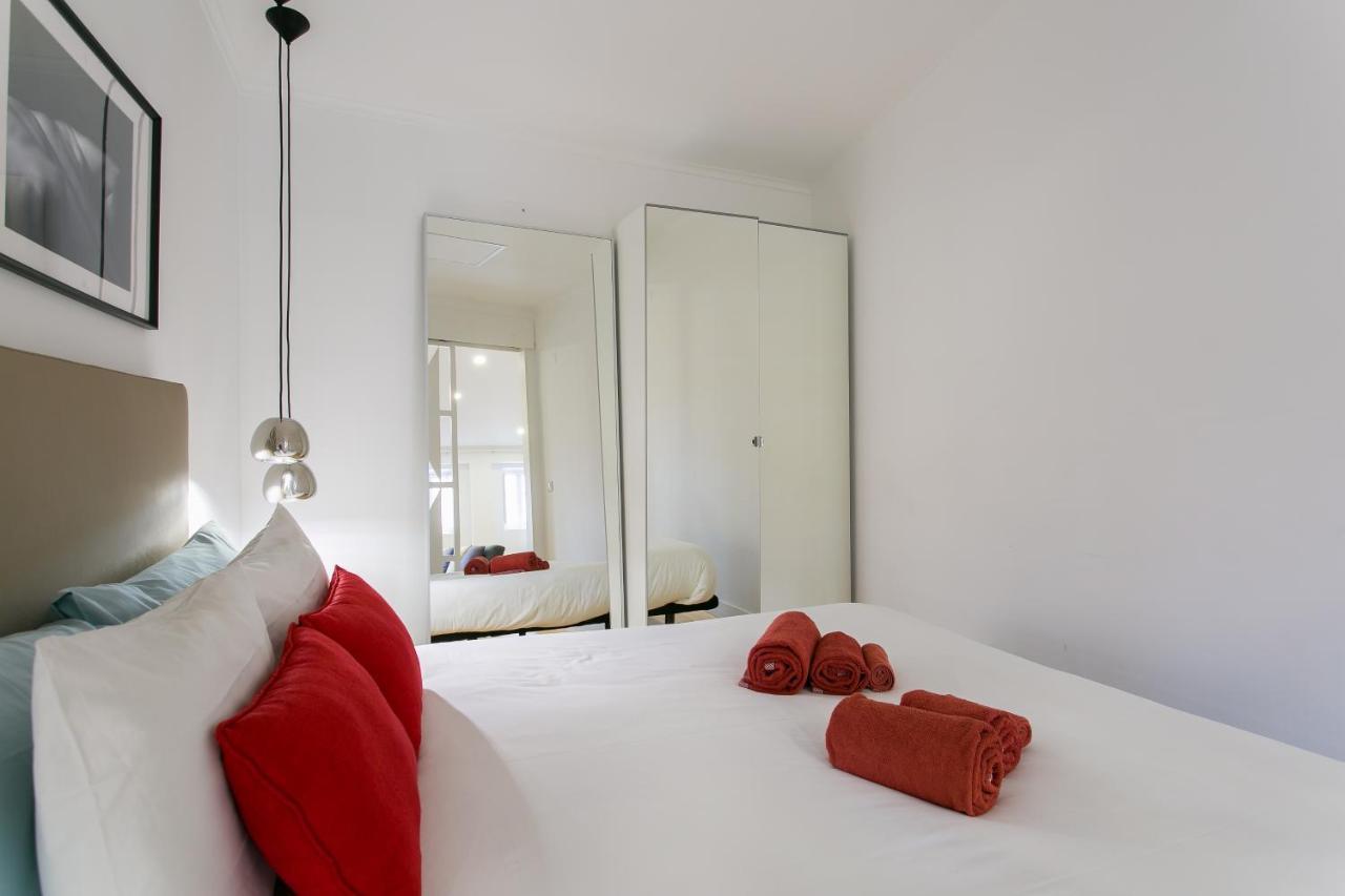 Beautiful & Unique Alfama Flat Apartment ลิสบอน ภายนอก รูปภาพ